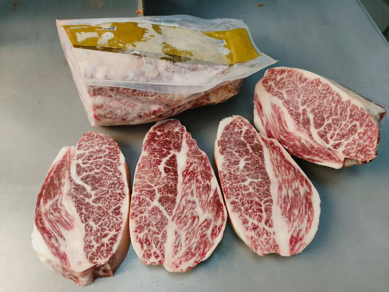 SANCHOKU · GOLD SERIES · Wagyu Rib Cap Selection · Whole cut and pieces